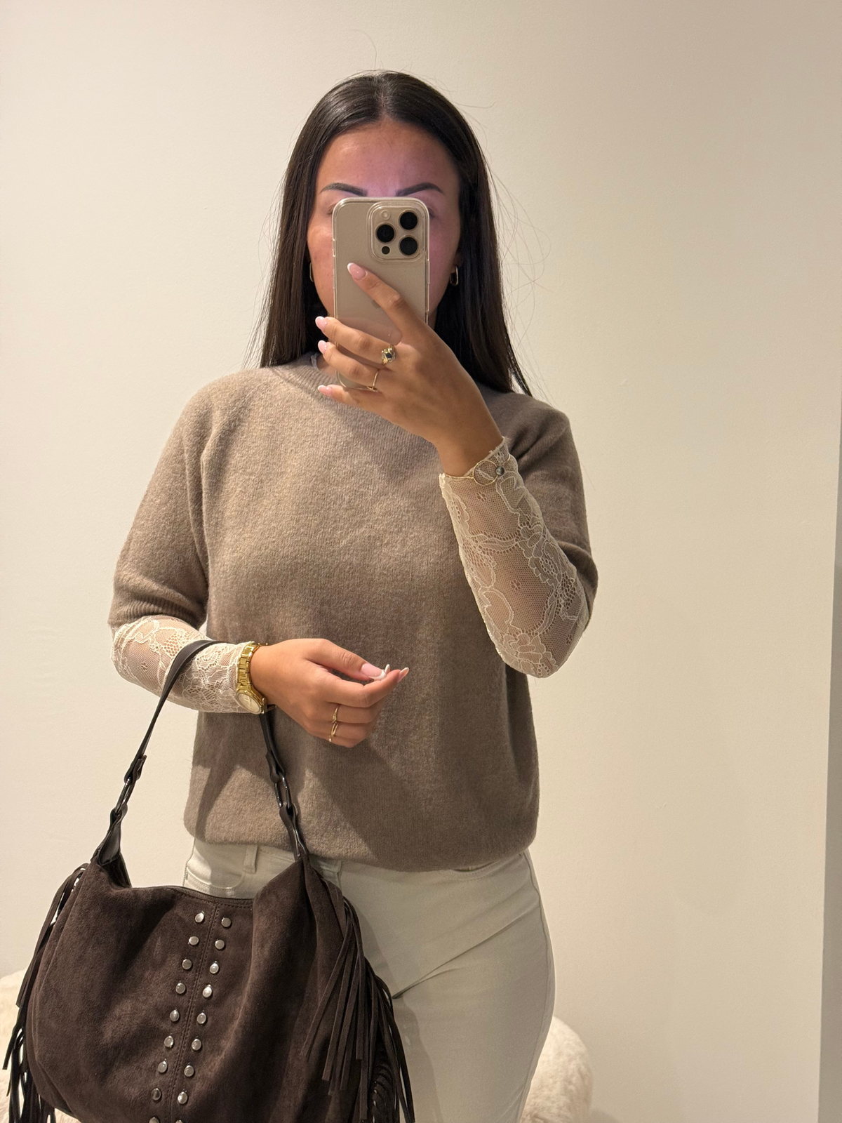 Pull Mia