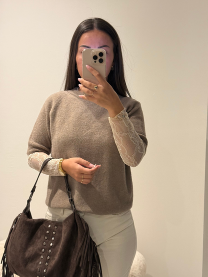 Pull Mia