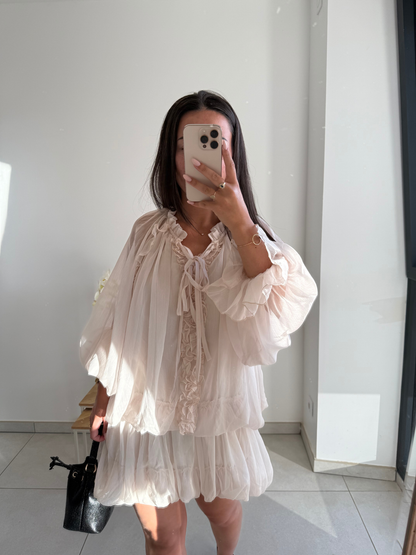 Robe Victoria