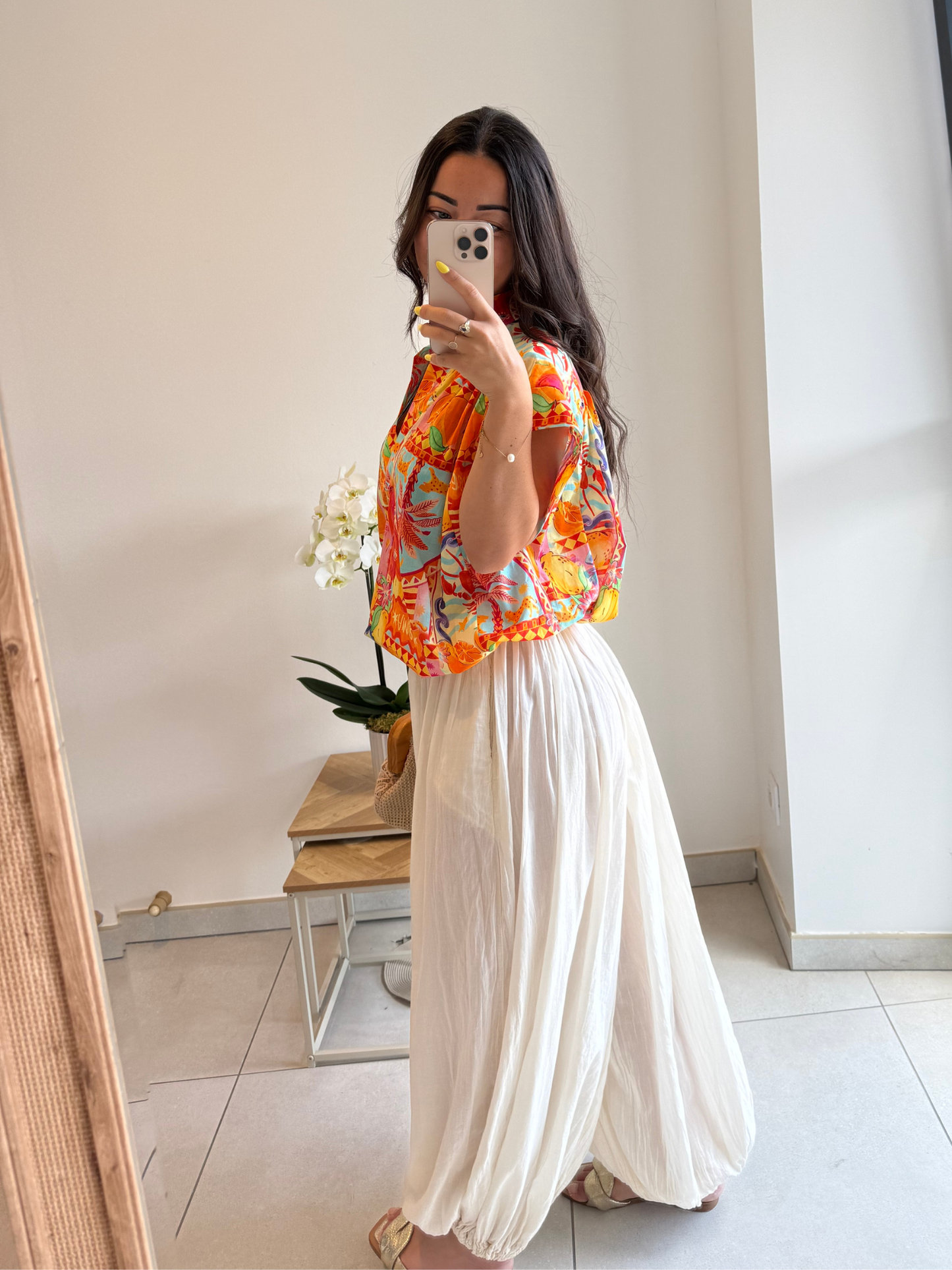 Saroual Capri
