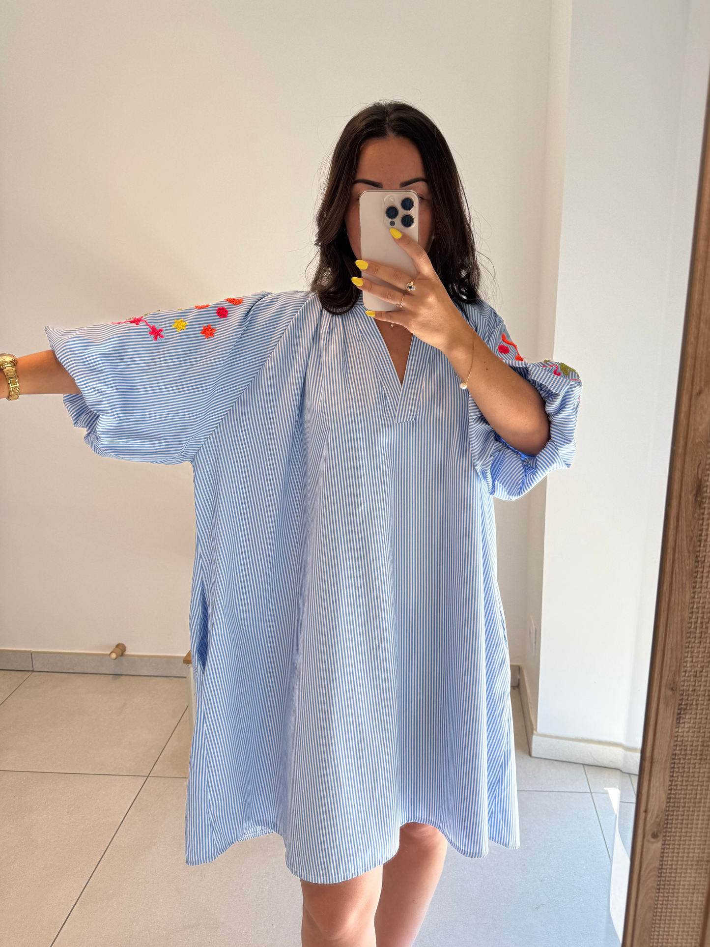 Robe Azure